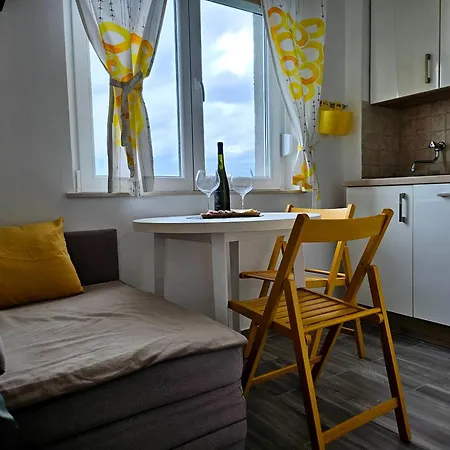 Mateo Apartment